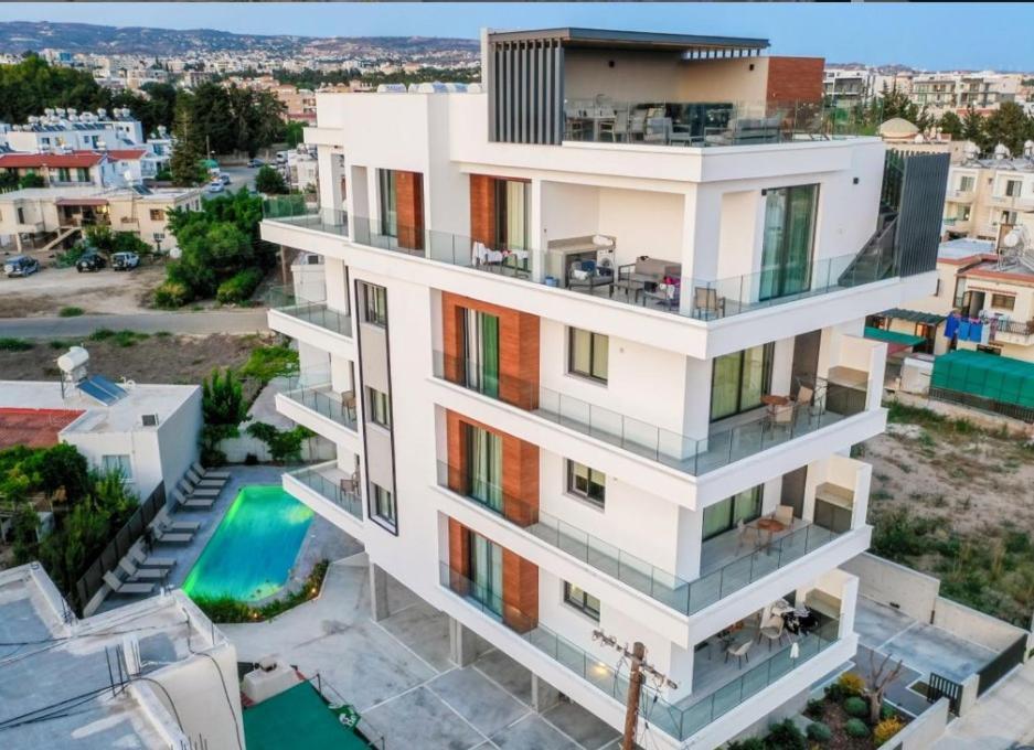 Olive Shared Pool Apartments Пафос Екстериор снимка